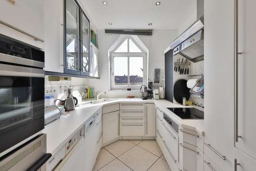 Küche - Maisonette-Wohnung in 90408 Nürnberg mit 83m² kaufen