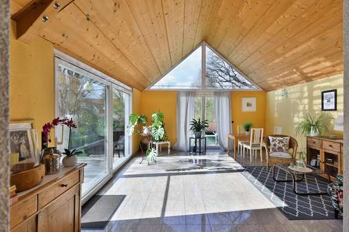 Wohnzimmer Wohnzimmer - Einfamilienhaus in 90482 Nürnberg mit 151m² kaufen