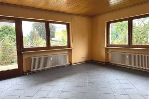 Wohnzimmer EG Wohnzimmer EG - Mehrfamilienhaus in 90475 Nürnberg mit 207m² kaufen