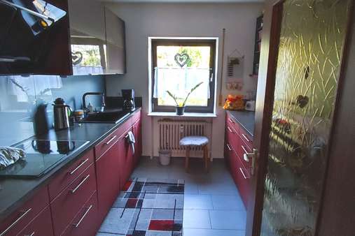 Küche - Erdgeschosswohnung in 91207 Lauf mit 75m² mieten