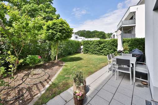 Terrasse Terrasse - Erdgeschosswohnung in 90768 Fürth mit 128m² kaufen