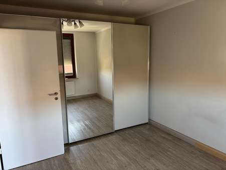 Schlafzimmer - Etagenwohnung in 90478 Nürnberg mit 68m² kaufen