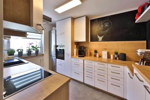 Küche - Reihenmittelhaus in 90475 Nürnberg mit 107m² kaufen