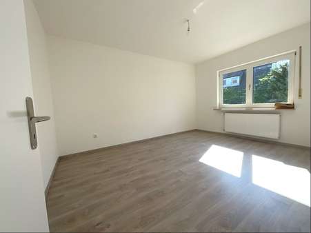 Arbeits-/Kinderzimmer - Erdgeschosswohnung in 90552 Röthenbach mit 70m² mieten