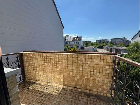 Bakon - Reihenmittelhaus in 90455 Nürnberg mit 136m² kaufen
