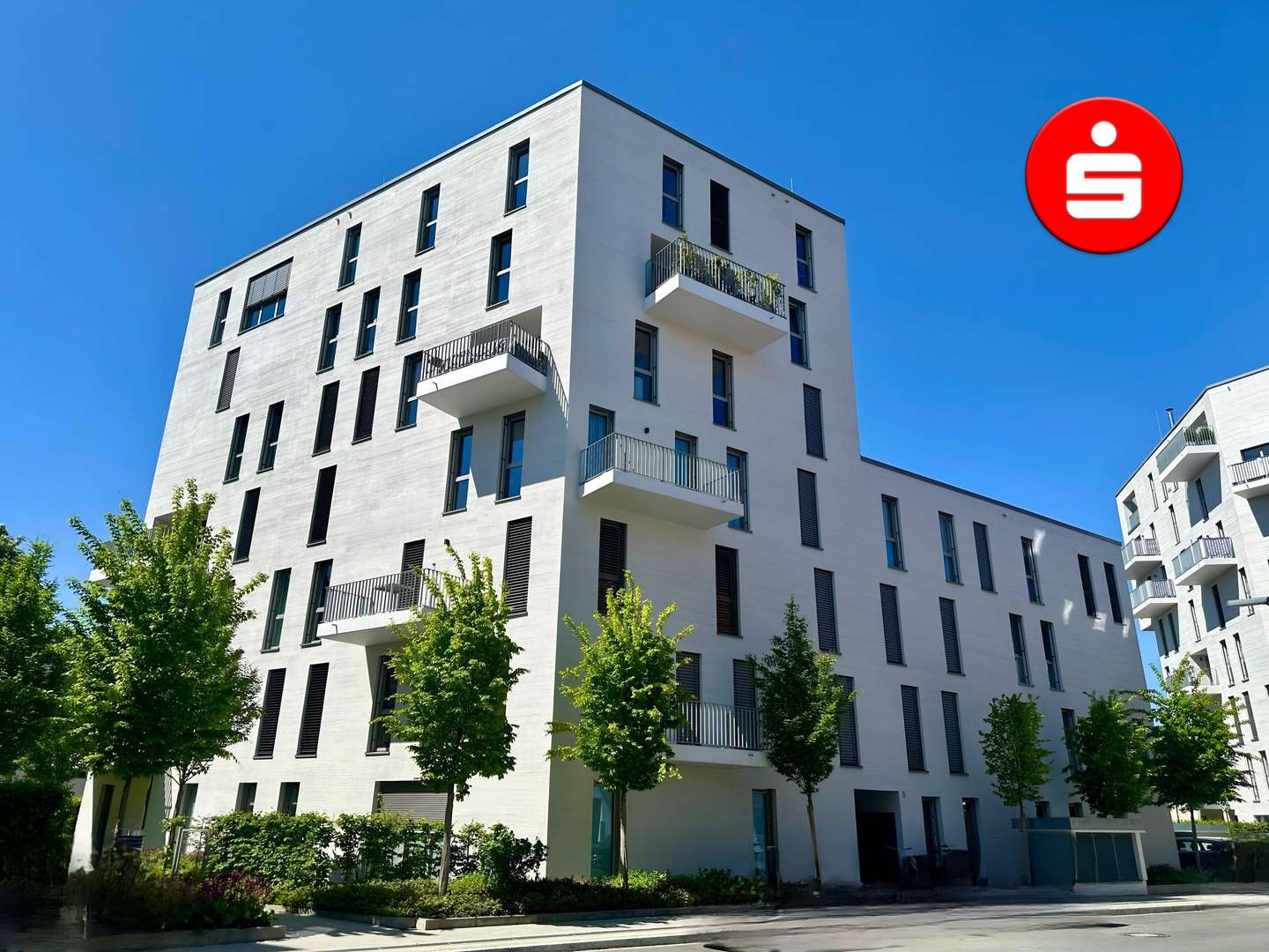 Außenansicht - Erdgeschosswohnung in 90409 Nürnberg mit 89m² mieten