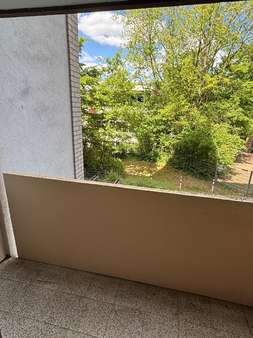 Balkon von Küche - Etagenwohnung in 90491 Nürnberg mit 81m² kaufen