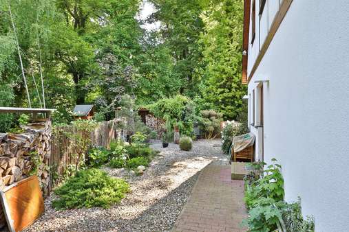 Garten - Doppelhaushälfte in 90453 Nürnberg mit 104m² kaufen