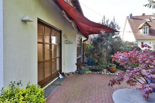 Terrasse - Doppelhaushälfte in 90453 Nürnberg mit 104m² kaufen
