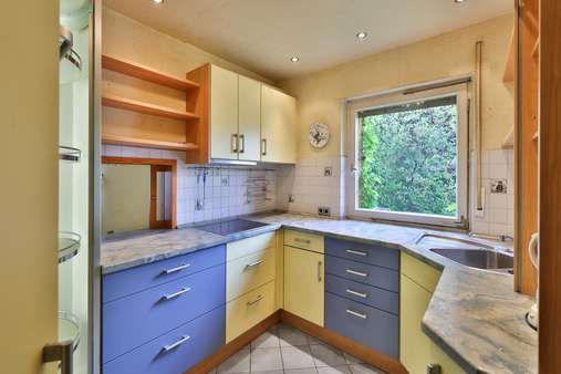 Küche - Einfamilienhaus in 90427 Nürnberg mit 170m² kaufen