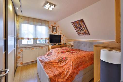 Schlafzimmer - Maisonette-Wohnung in 90451 Nürnberg mit 95m² kaufen