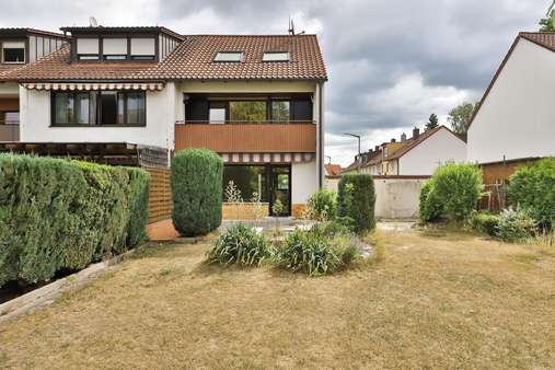 Rückseite - Reiheneckhaus in 90453 Nürnberg mit 105m² kaufen