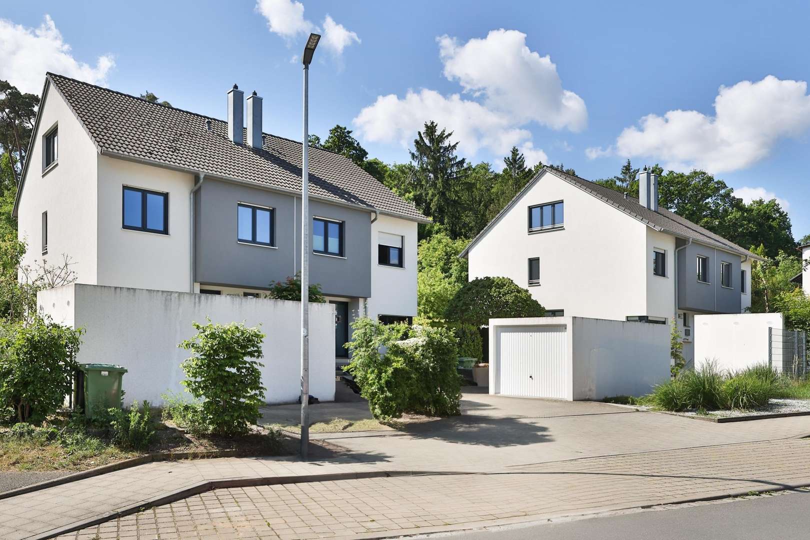 Titelbild Titelbild - Wohnanlage in 90522 Oberasbach mit 558m² als Kapitalanlage kaufen