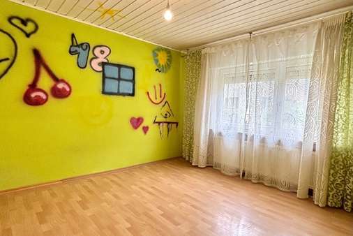 Büro Büro - Einfamilienhaus in 90542 Eckental mit 92m² kaufen