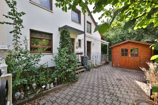 Außenansicht - Reiheneckhaus in 90530 Wendelstein mit 158m² kaufen
