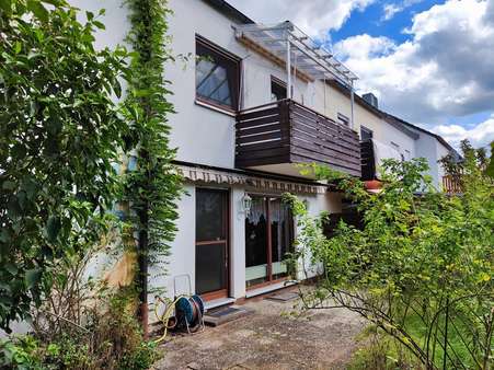 Terrasse - Reiheneckhaus in 90530 Wendelstein mit 158m² kaufen