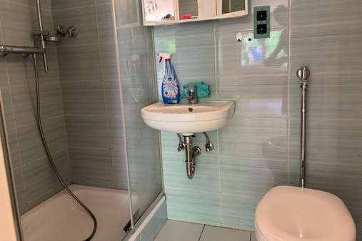 Duschbad - Souterrain-Wohnung in 90592 Schwarzenbruck mit 30m² kaufen