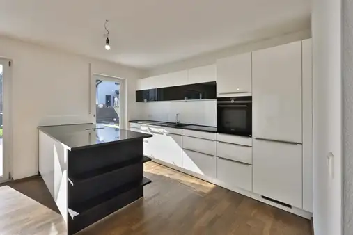 Neuwertiges freistehendes Einfamilienhaus in Winkelhaid - Penzenhofen