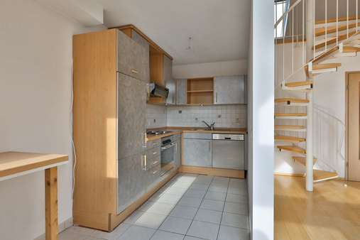 Küche mit Einbauküche - Galerie in 90449 Nürnberg mit 78m² kaufen