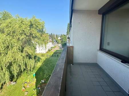 Balkon Balkon - Etagenwohnung in 90449 Nürnberg mit 76m² kaufen