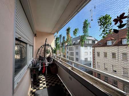 Loggia Loggia - Etagenwohnung in 90489 Nürnberg mit 69m² kaufen