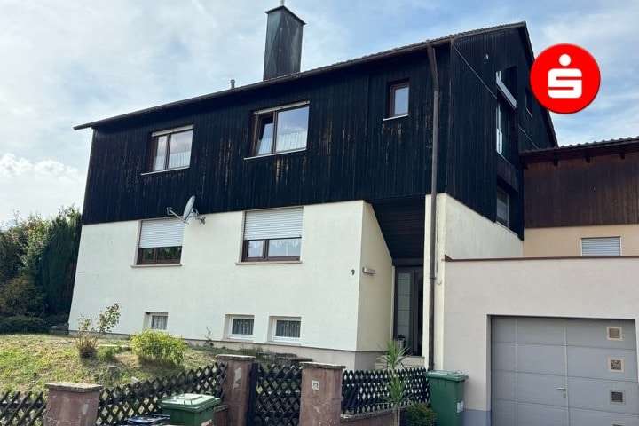 Hausansicht - ETW im 1. OG - Etagenwohnung in 91230 Happurg mit 96m² kaufen