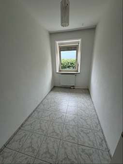 Zimmer Zimmer - Erdgeschosswohnung in 90459 Nürnberg mit 52m² kaufen