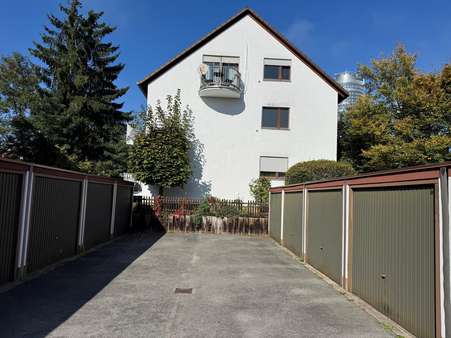 Garagenhof Garagenhof - Etagenwohnung in 90480 Nürnberg mit 59m² kaufen