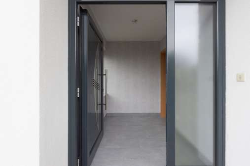 Eingangsbereich - Einfamilienhaus in 91207 Lauf mit 133m² kaufen