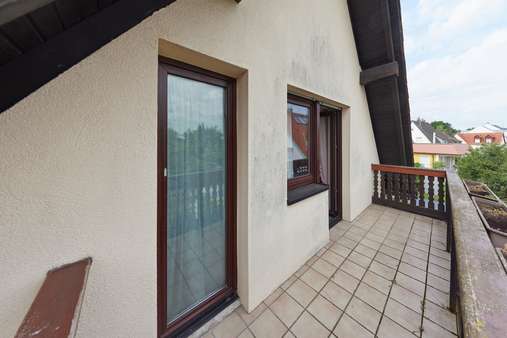 Balkon DG - Doppelhaushälfte in 90449 Nürnberg mit 156m² kaufen
