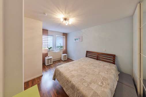Schlafzimmer - Etagenwohnung in 90453 Nürnberg mit 96m² kaufen