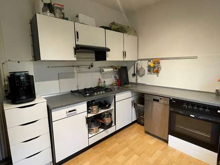 Küche im EG - Mehrfamilienhaus in 90449 Nürnberg mit 151m² kaufen