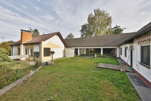 Garten - Einfamilienhaus in 90766 Fürth mit 435m² kaufen