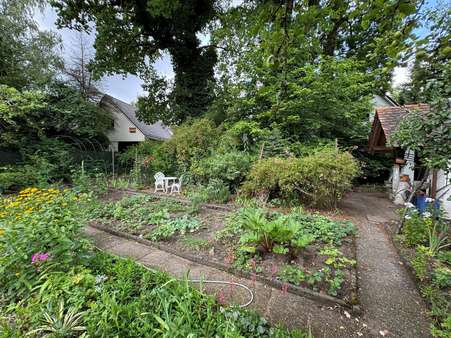 Garten - Einfamilienhaus in 90480 Nürnberg mit 72m² kaufen