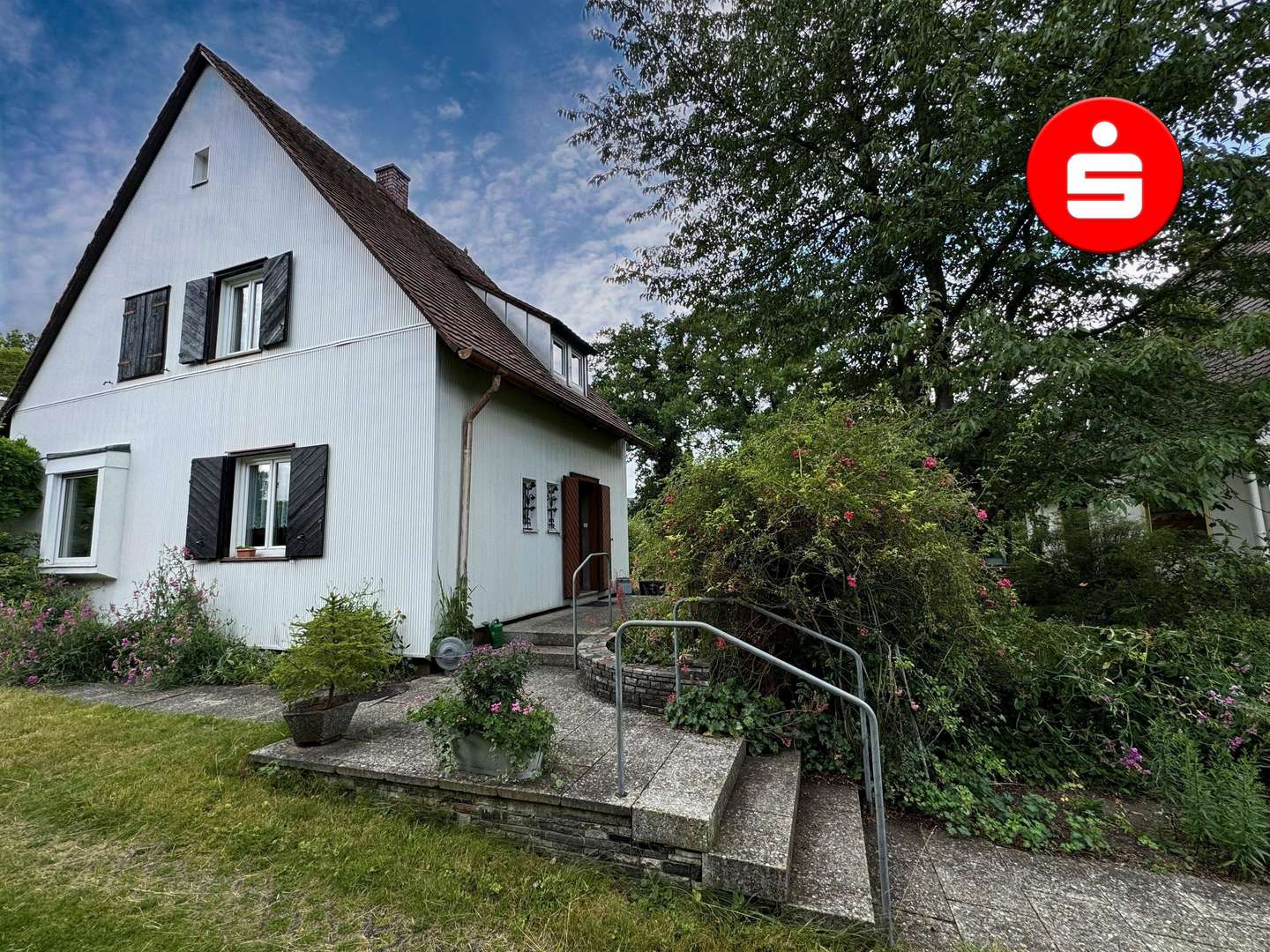 Titelbild - Einfamilienhaus in 90480 Nürnberg mit 72m² kaufen