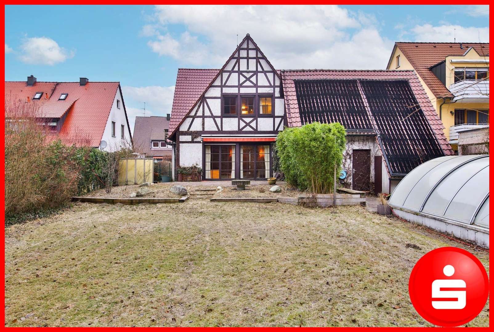 Hausansicht mit Garten - Einfamilienhaus in 90475 Nürnberg mit 207m² kaufen