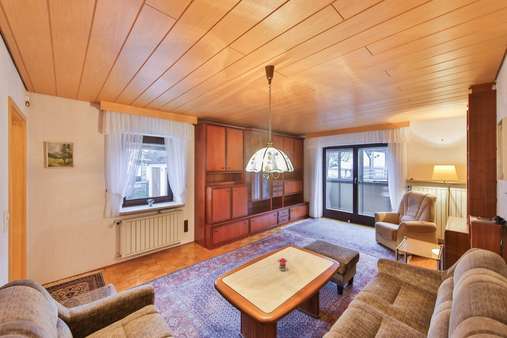 Wohnzimmer - Einfamilienhaus in 90475 Nürnberg mit 101m² kaufen
