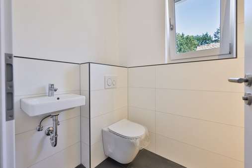 Gäste-WC/Dusche - Einfamilienhaus in 91207 Lauf mit 133m² kaufen