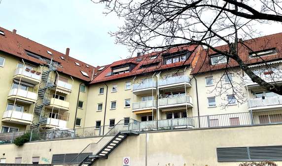 Rückansicht - Etagenwohnung in 90419 Nürnberg mit 79m² kaufen