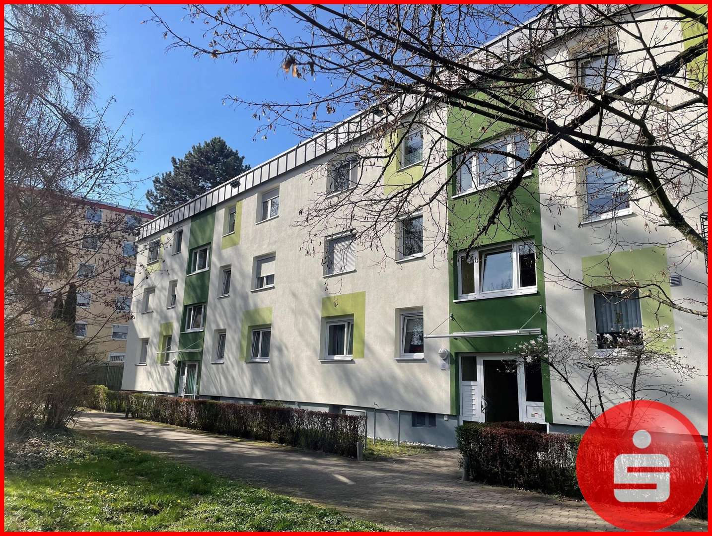 Außenansicht Vorderseite - Etagenwohnung in 90449 Nürnberg mit 75m² kaufen