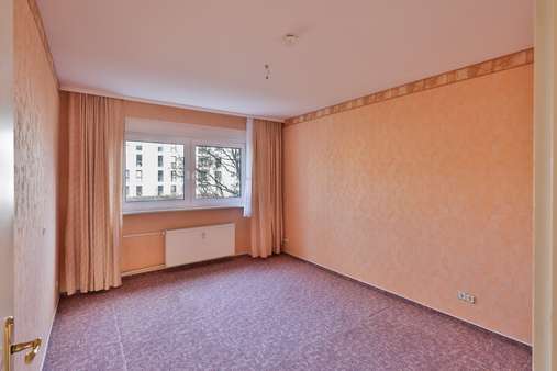 Schlafzimmer - Etagenwohnung in 90491 Nürnberg mit 74m² kaufen