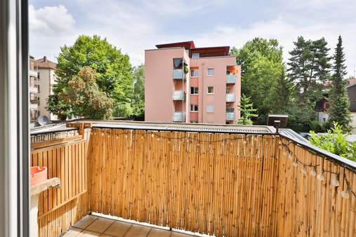 Balkon - Etagenwohnung in 90409 Nürnberg mit 57m² kaufen