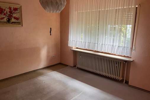 Schlafzimmer - Einfamilienhaus in 90559 Burgthann mit 148m² kaufen