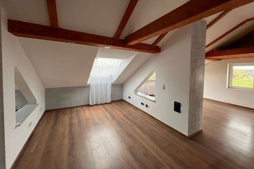 Essbereich - Dachgeschosswohnung in 91227 Leinburg mit 71m² kaufen