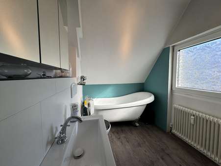 Badezimmer 1 - Maisonette-Wohnung in 92318 Neumarkt mit 75m² kaufen