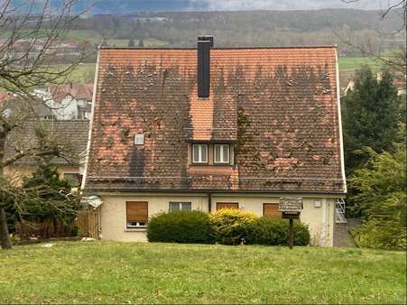 Blick vom Grundstück - Einfamilienhaus in 90579 Langenzenn mit 135m² kaufen