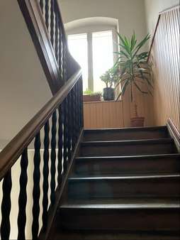 Treppenhaus - Etagenwohnung in 90763 Fürth mit 86m² kaufen