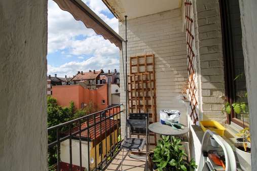Blick Loggia - Etagenwohnung in 90763 Fürth mit 86m² kaufen