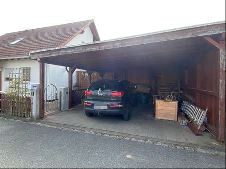 Carport - Einfamilienhaus in 90556 Cadolzburg mit 157m² kaufen