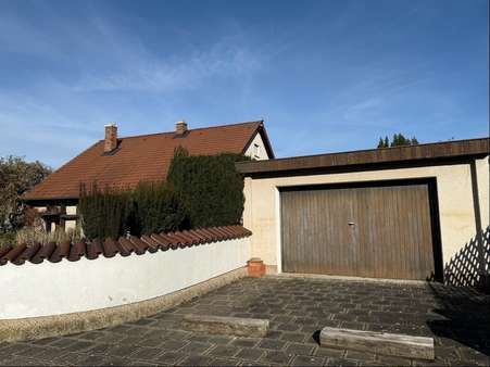 Garage - Einfamilienhaus in 90768 Fürth mit 120m² kaufen